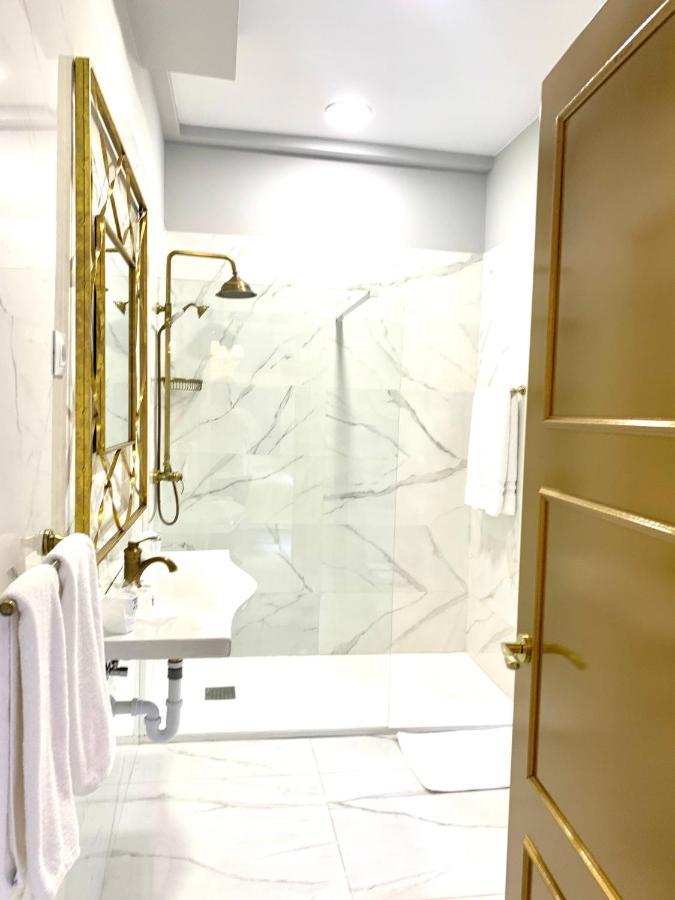 Hostal Boutique Puerta Del Sol Торрелавега Екстер'єр фото
