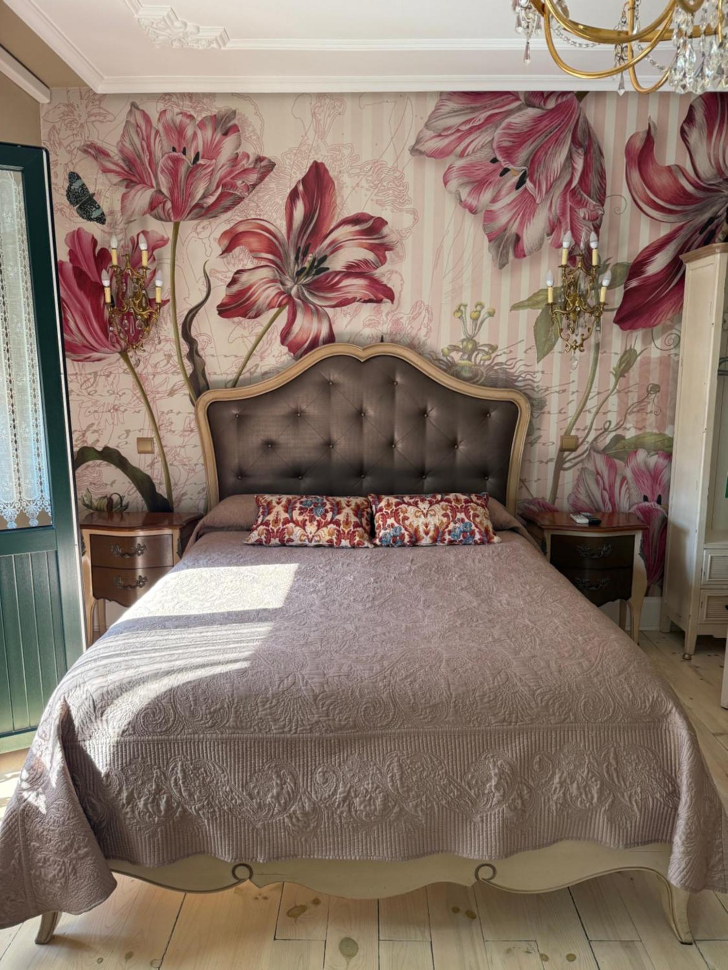Hostal Boutique Puerta Del Sol Торрелавега Екстер'єр фото