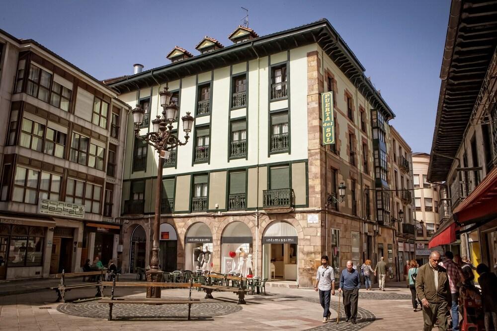 Hostal Boutique Puerta Del Sol Торрелавега Екстер'єр фото